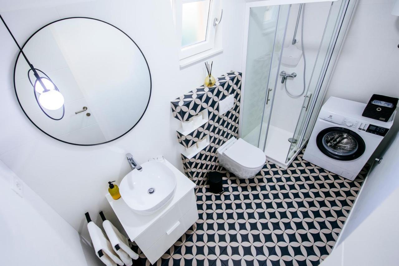 Apartment Vacay Zadar With Terrace And Parking Bagian luar foto