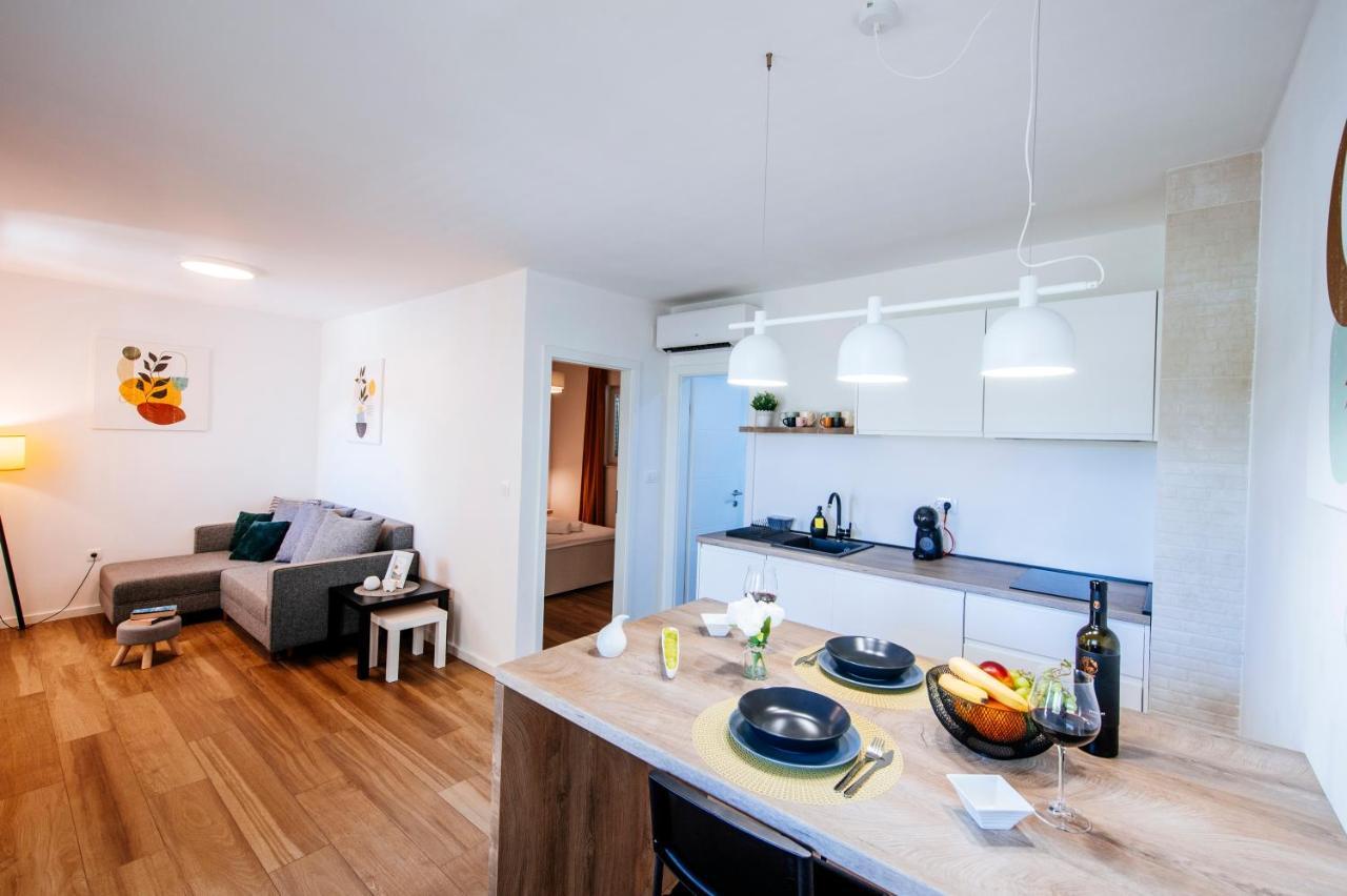 Apartment Vacay Zadar With Terrace And Parking Bagian luar foto
