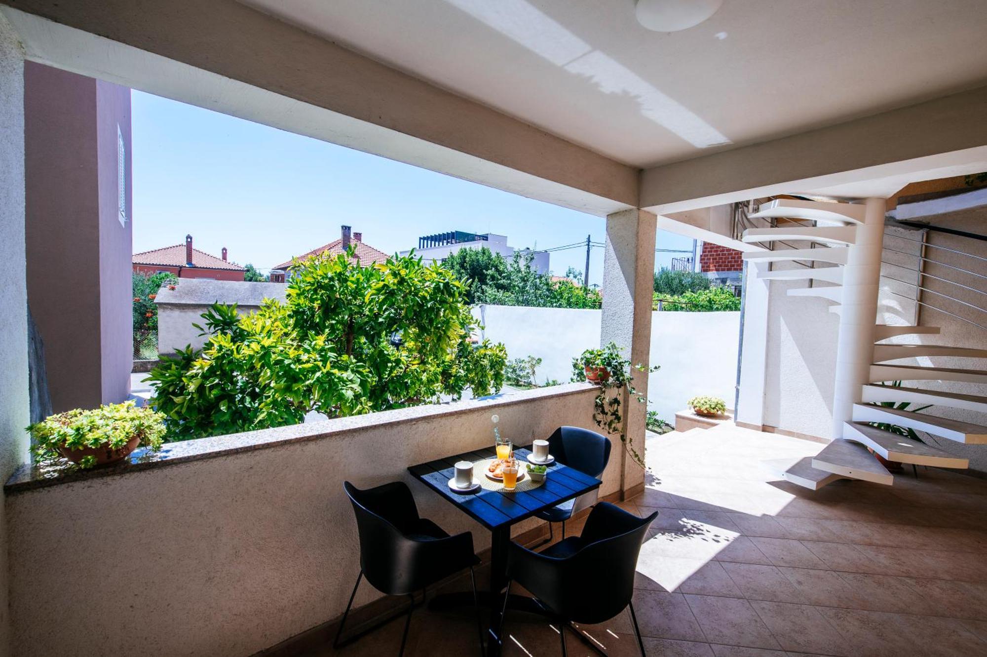 Apartment Vacay Zadar With Terrace And Parking Bagian luar foto